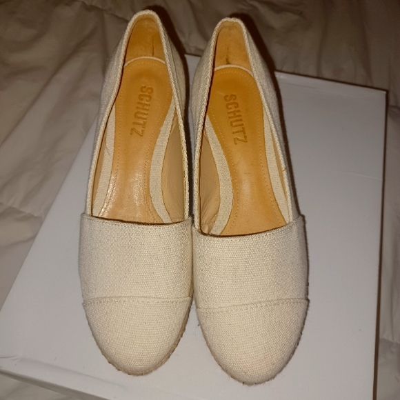 Canvas Wedge - Picture 1 of 6